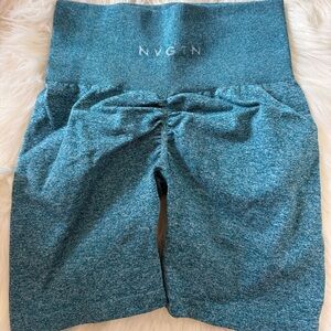 Nvgtn scrunch shorts